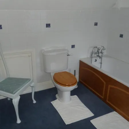 Big Sky Bed and Breakfast 2*