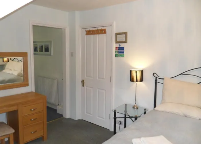 Big Sky Guest house 4*